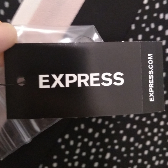 SET OF 2 NWT Express V Neck Neutral Blouses Micro Dot Floral Size S - Picture 7 of 15